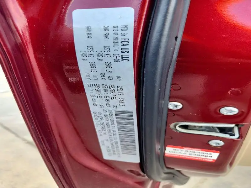 2019 JEEP CHEROKEE LATITUDE  