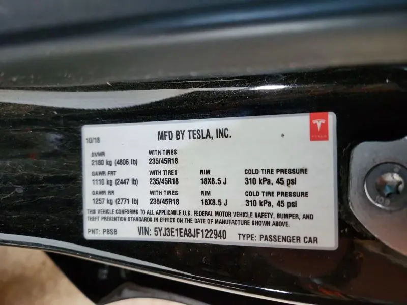 2018 TESLA MODEL 3   