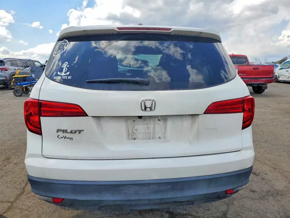 2017 HONDA PILOT EX  