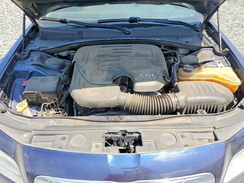 2014 CHRYSLER 300C   