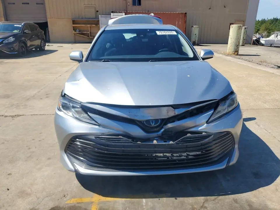 2018 TOYOTA CAMRY LE  