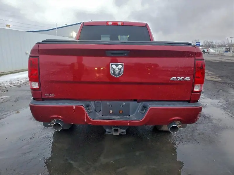 2014 RAM 1500 ST  