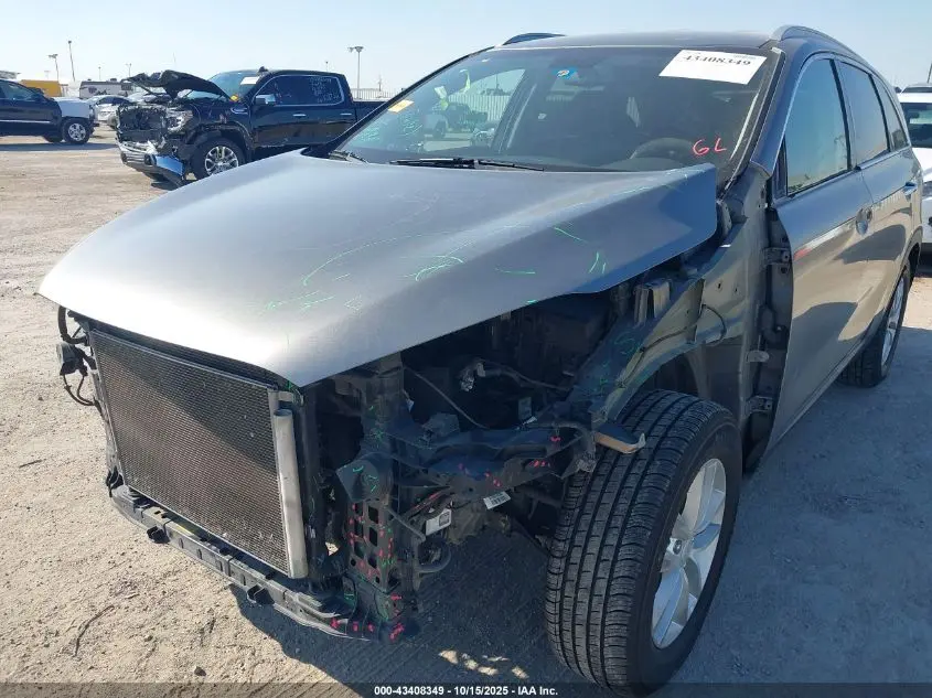 2016 KIA SORENTO 2.4L LX