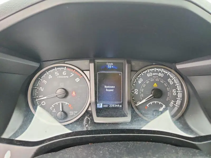 2017 TOYOTA TACOMA TRD SPORT  