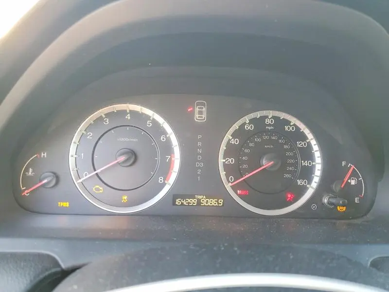 2011 HONDA ACCORD SE  