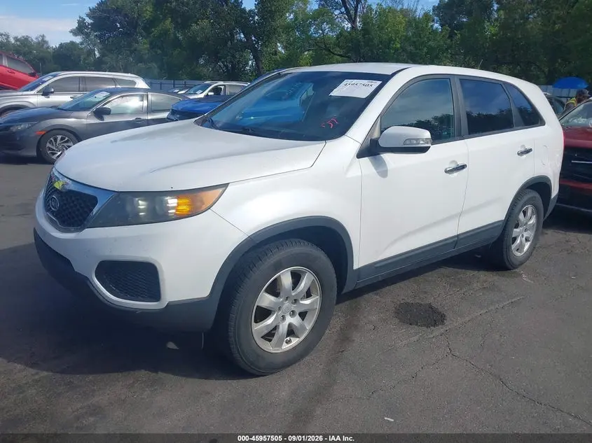 2011 KIA SORENTO LX