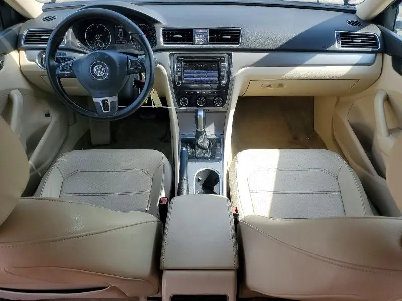 2015 VOLKSWAGEN PASSAT   