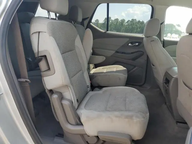 2019 CHEVROLET TRAVERSE LT  