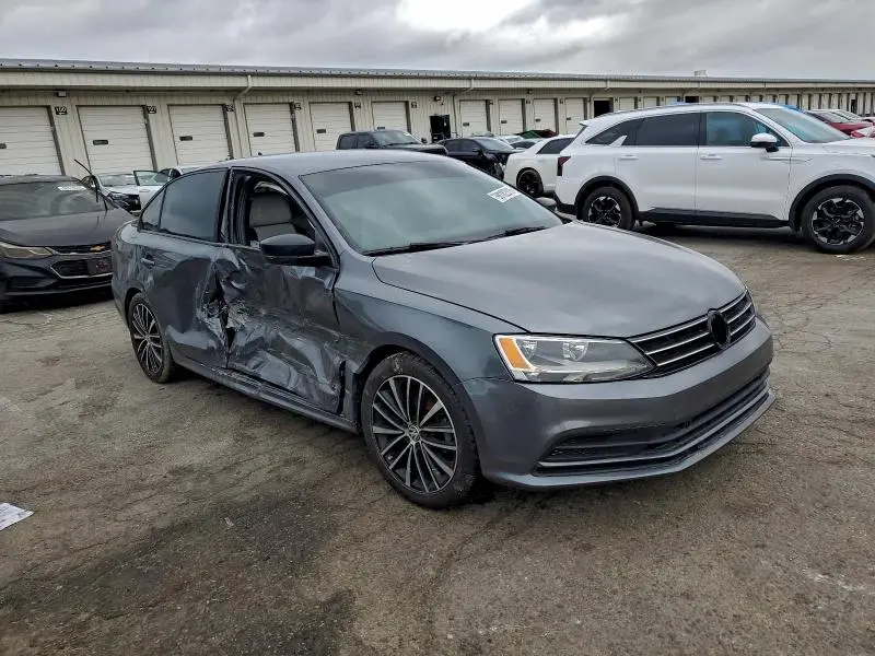 2015 VOLKSWAGEN JETTA SE  