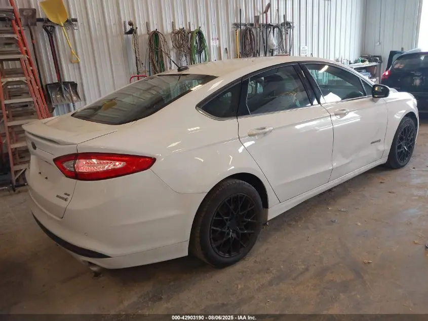 2016 FORD FUSION HYBRID SE