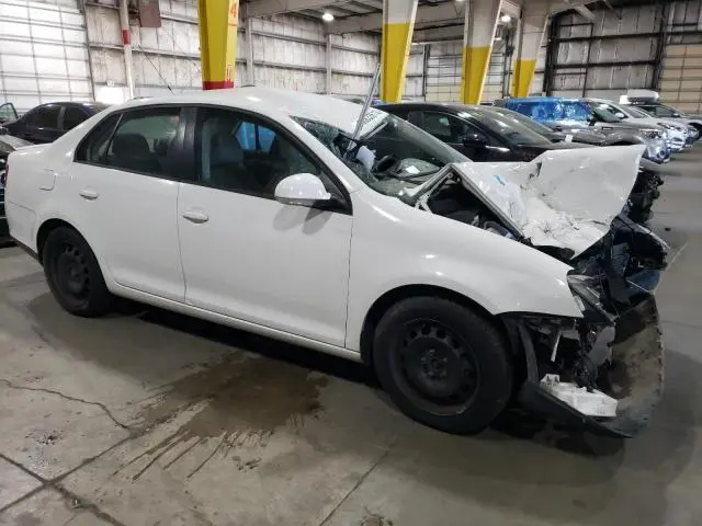 2010 VOLKSWAGEN JETTA S  