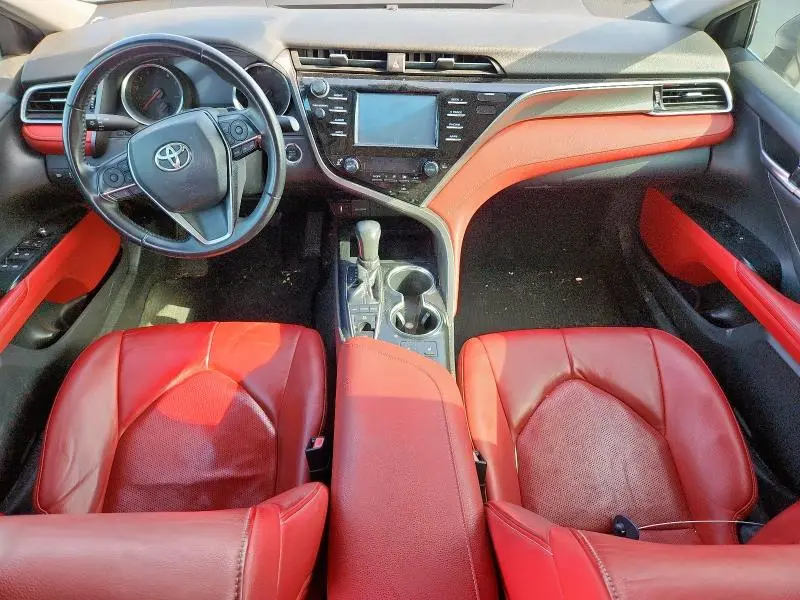 2018 TOYOTA CAMRY XSE  