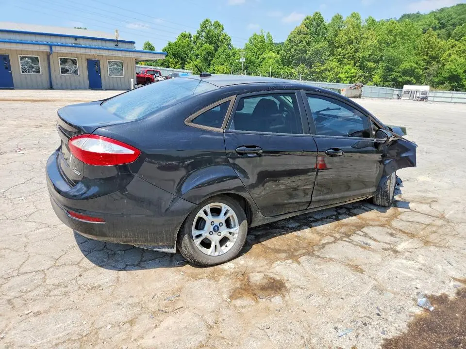2015 FORD FIESTA SE  