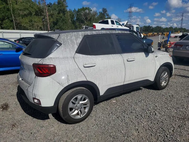 2024 HYUNDAI VENUE SE  