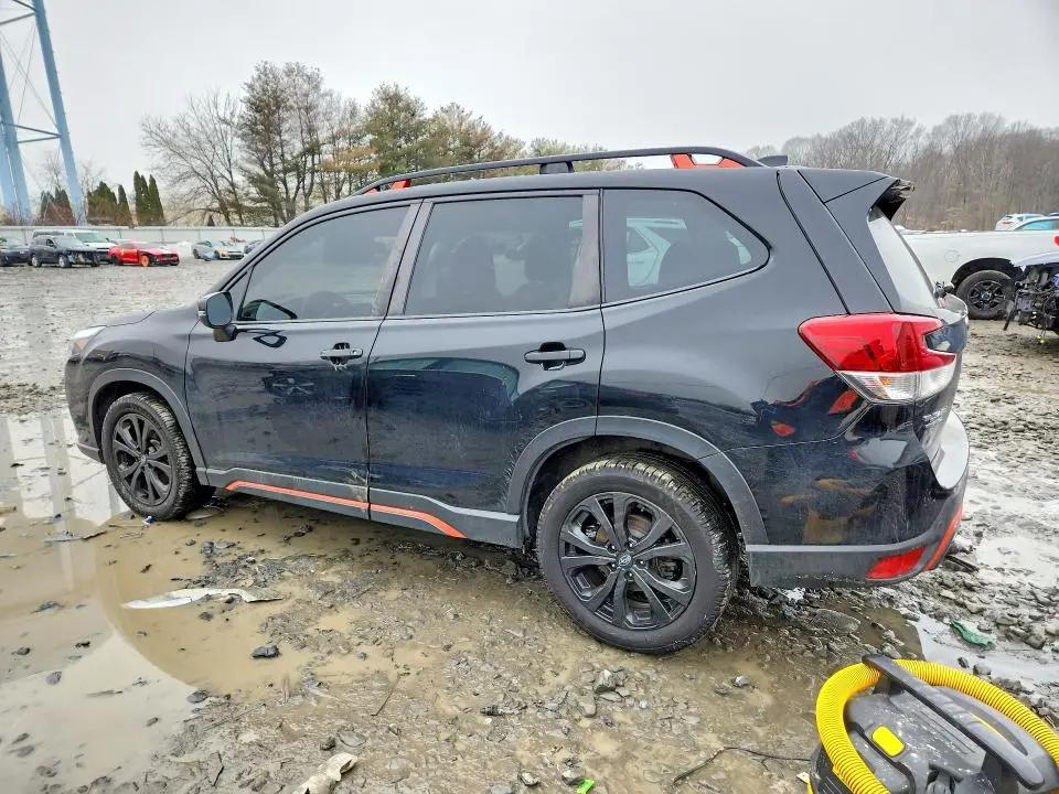 2023 SUBARU FORESTER SPORT  
