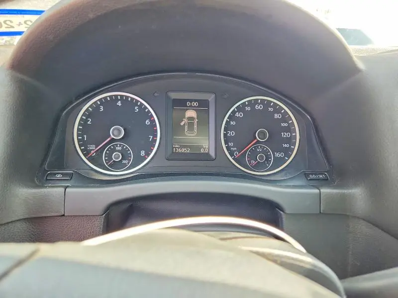 2012 VOLKSWAGEN TIGUAN S  