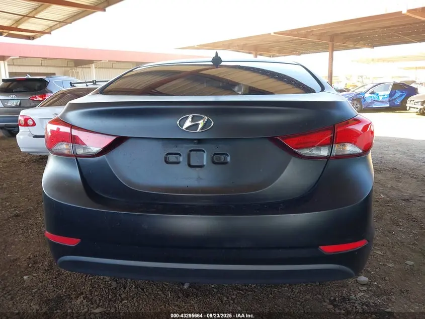 2016 HYUNDAI ELANTRA SE