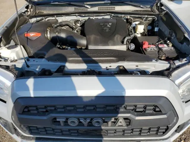 2018 TOYOTA TACOMA DOUBLE CAB  