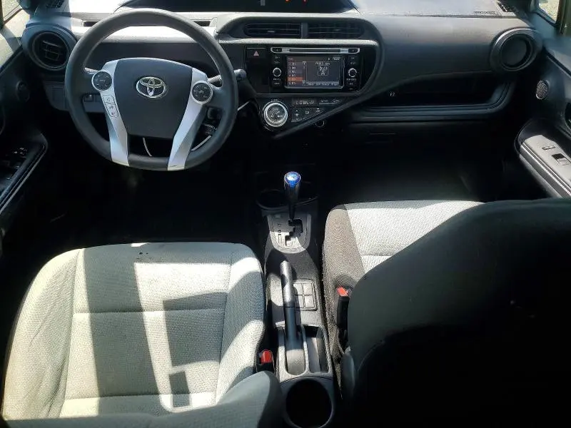 2015 TOYOTA PRIUS C ONE  