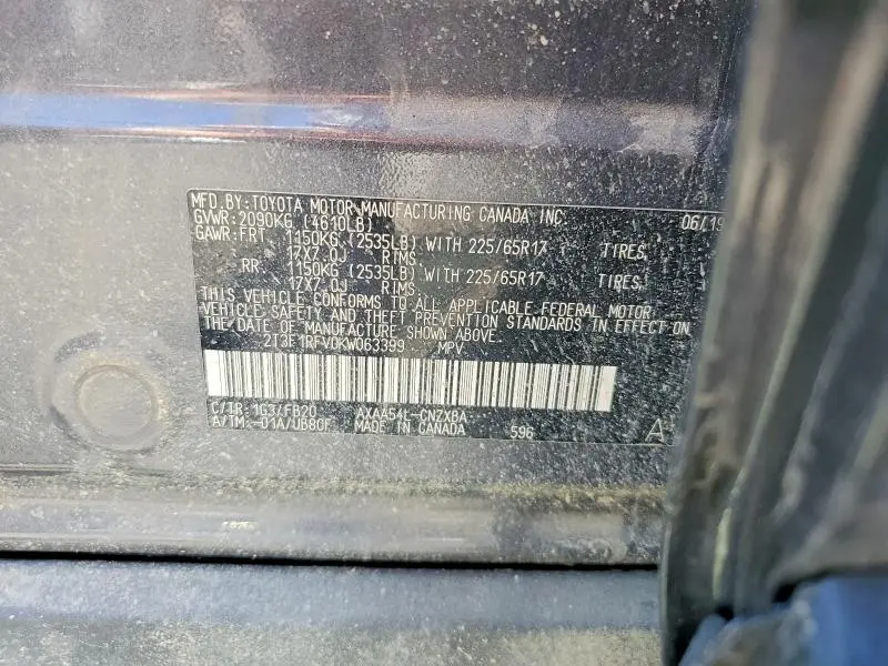2019 TOYOTA RAV4 LE  
