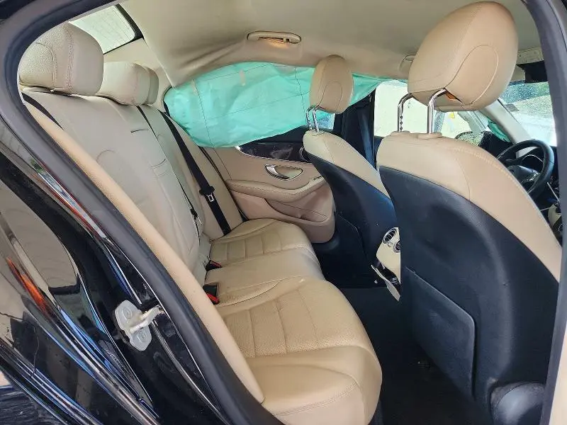 2015 MERCEDES-BENZ C 300  