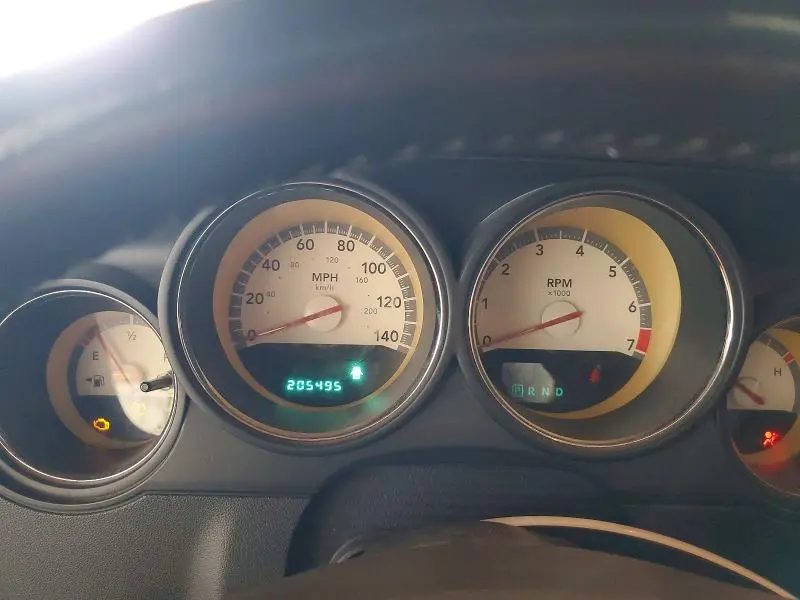 2010 DODGE CHALLENGER SE  