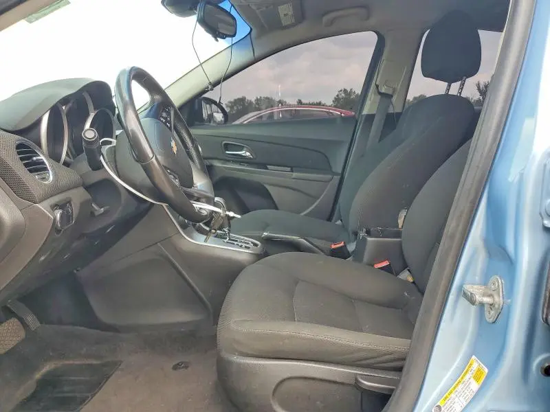 2012 CHEVROLET CRUZE LT  