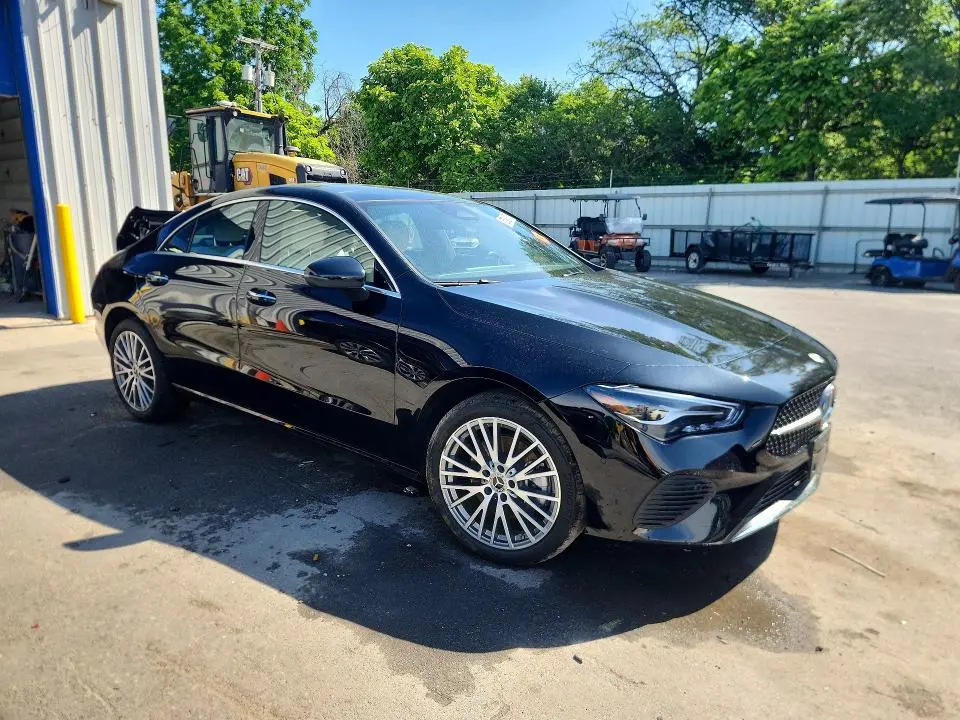 2025 MERCEDES-BENZ CLA 250 4MATIC  