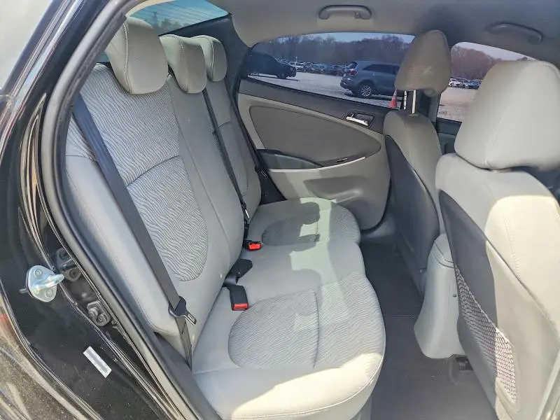 2014 HYUNDAI ACCENT GLS  