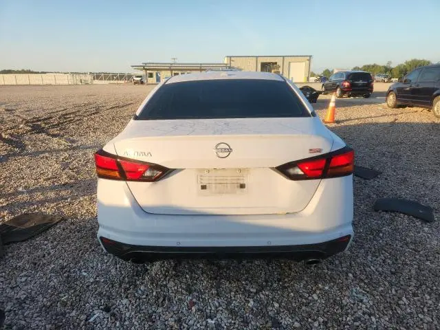 2025 NISSAN ALTIMA SR  