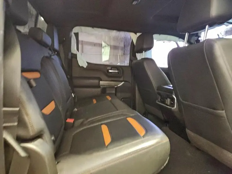 2022 GMC SIERRA LIMITED K1500 AT4  