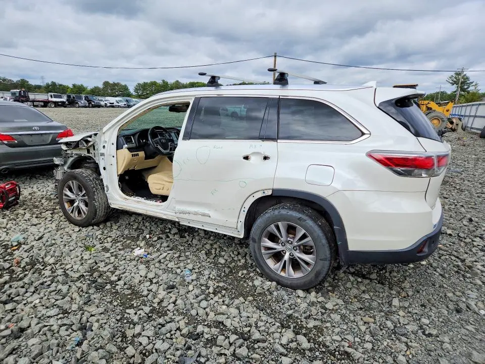 2014 TOYOTA HIGHLANDER XLE  