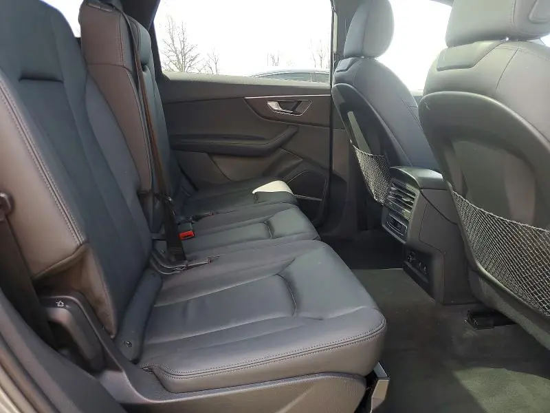 2024 AUDI Q7 PREMIUM PLUS  