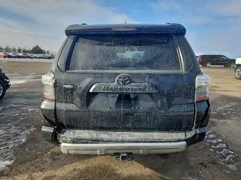 2018 TOYOTA 4RUNNER SR5/SR5 PREMIUM  