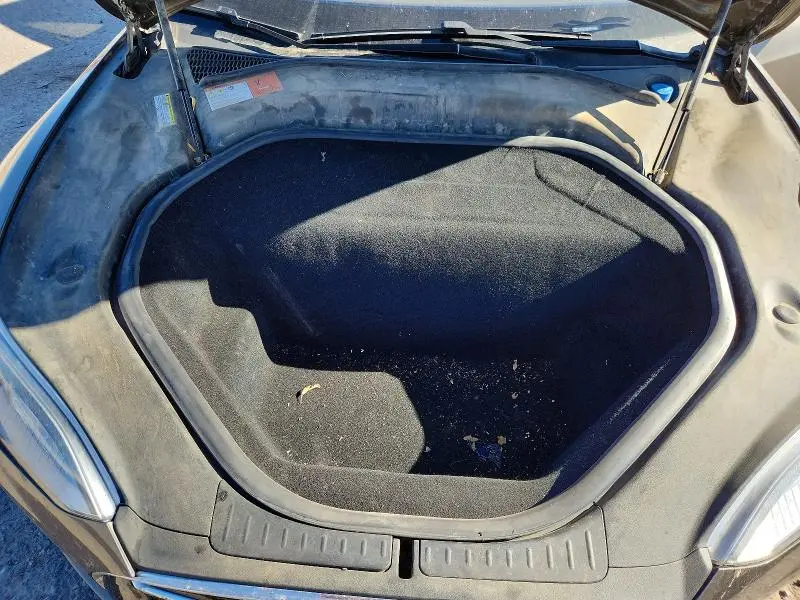 2015 TESLA MODEL S   