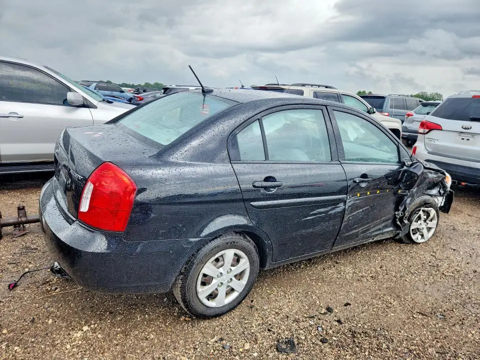 2010 HYUNDAI ACCENT GLS  