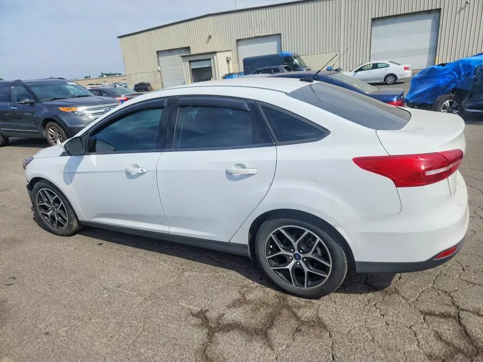 2018 FORD FOCUS SE  