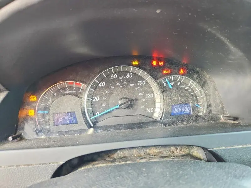 2012 TOYOTA CAMRY BASE  