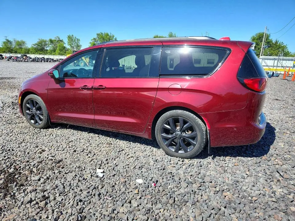 2018 CHRYSLER PACIFICA   
