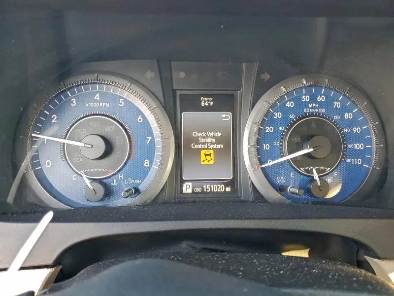 2015 TOYOTA SIENNA XLE  