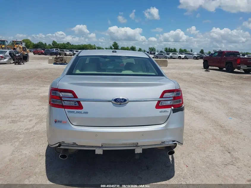 2017 FORD TAURUS SEL