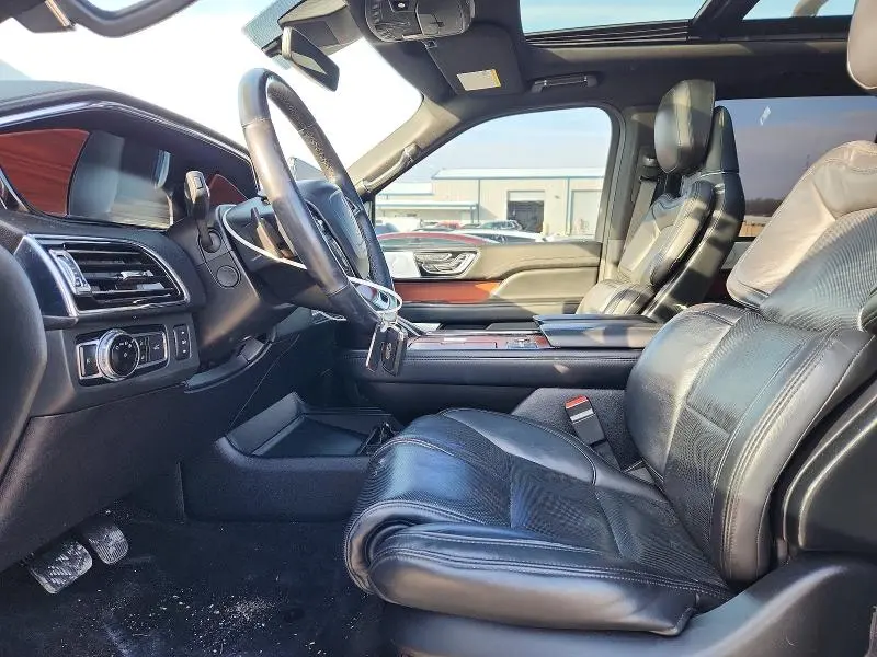 2021 LINCOLN NAVIGATOR L RESERVE  