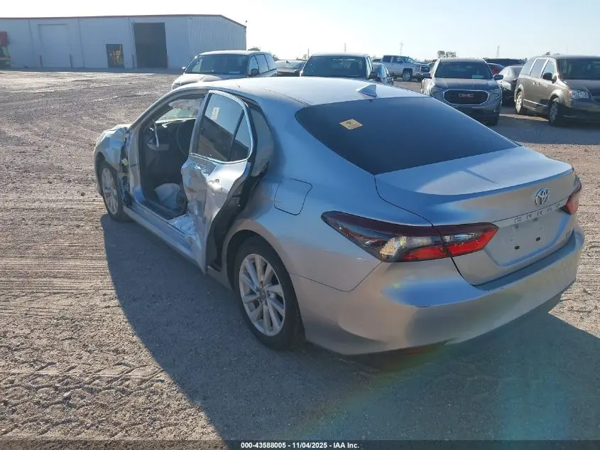 2024 TOYOTA CAMRY LE