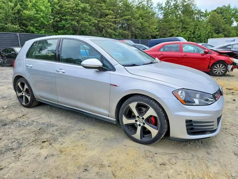2017 VOLKSWAGEN GTI S  