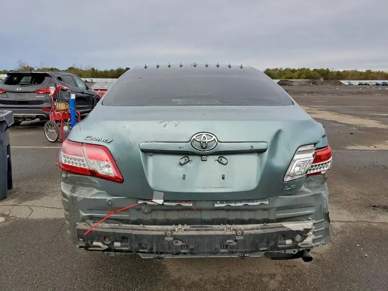 2011 TOYOTA CAMRY BASE  