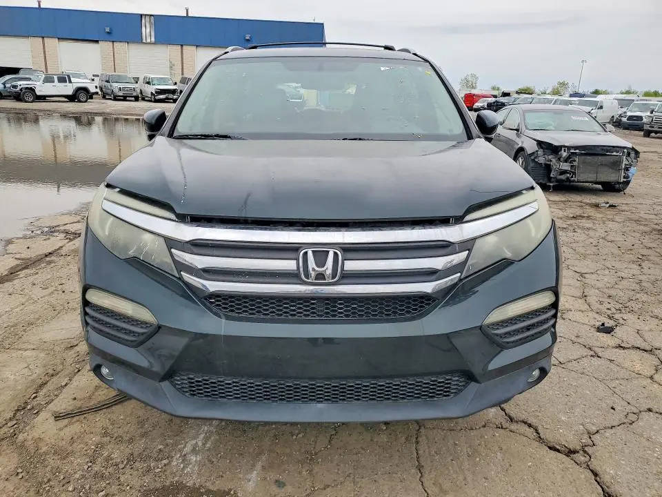 2016 HONDA PILOT EXLN  
