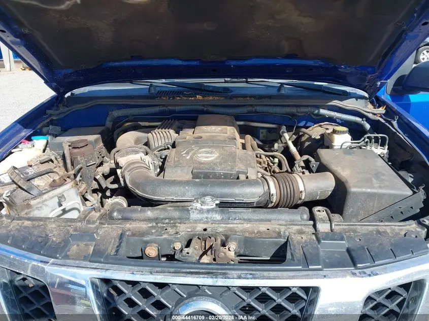 2012 NISSAN FRONTIER SV