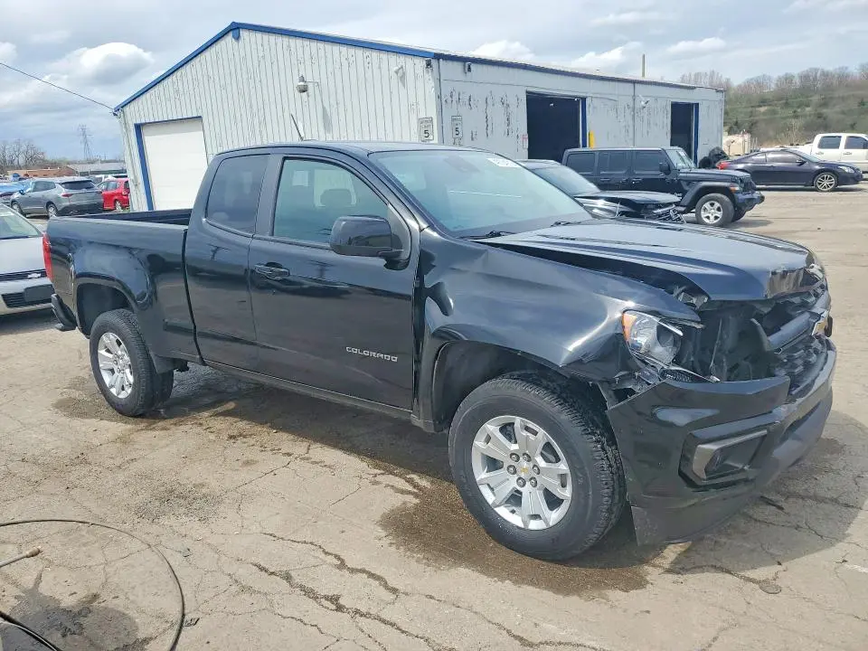 2022 CHEVROLET COLORADO LT  