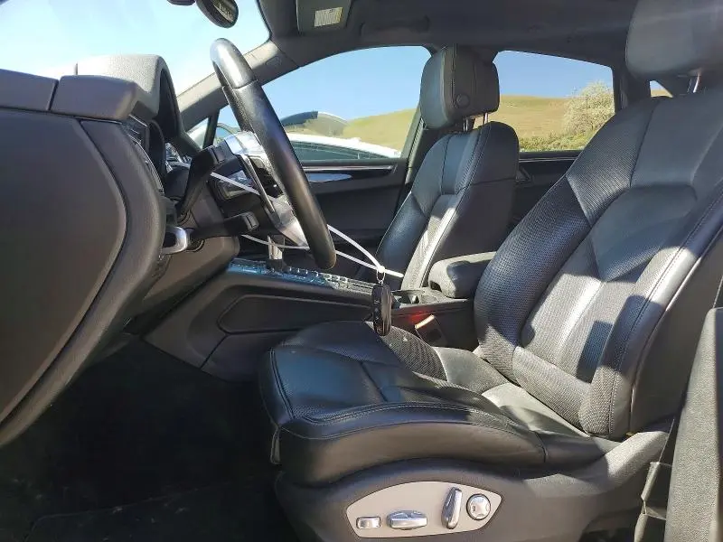 2018 PORSCHE MACAN S  