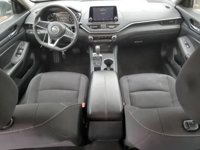 2022 NISSAN ALTIMA SV  